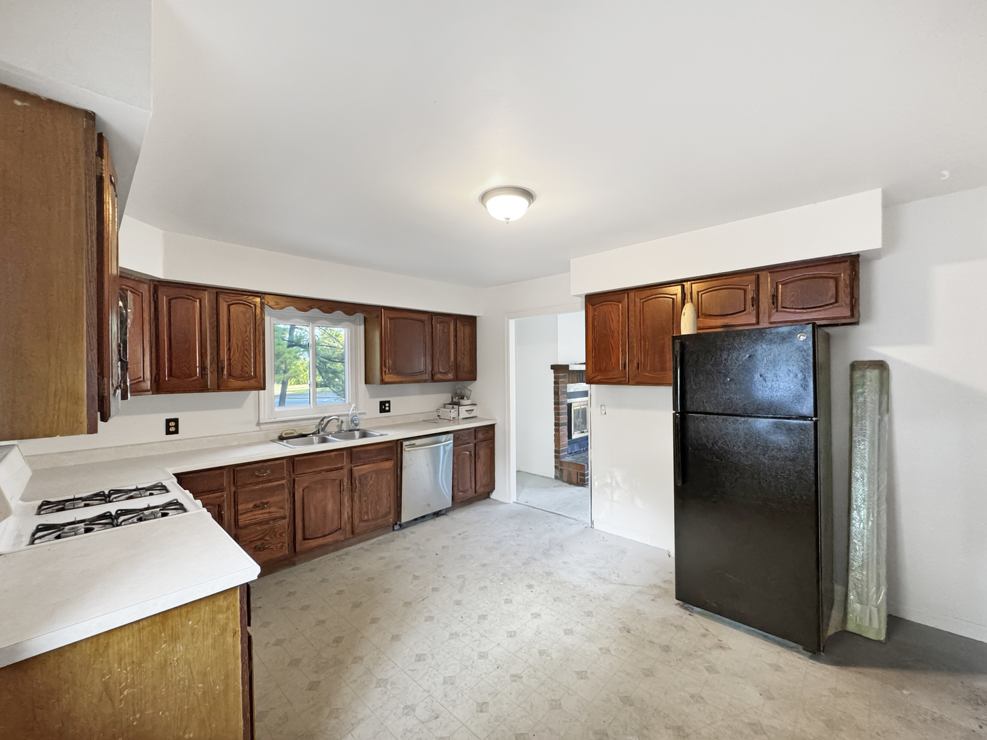 731 1st Avenue, Ottawa, IL 61350