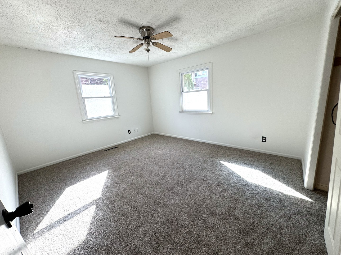 731 1st Avenue, Ottawa, IL 61350