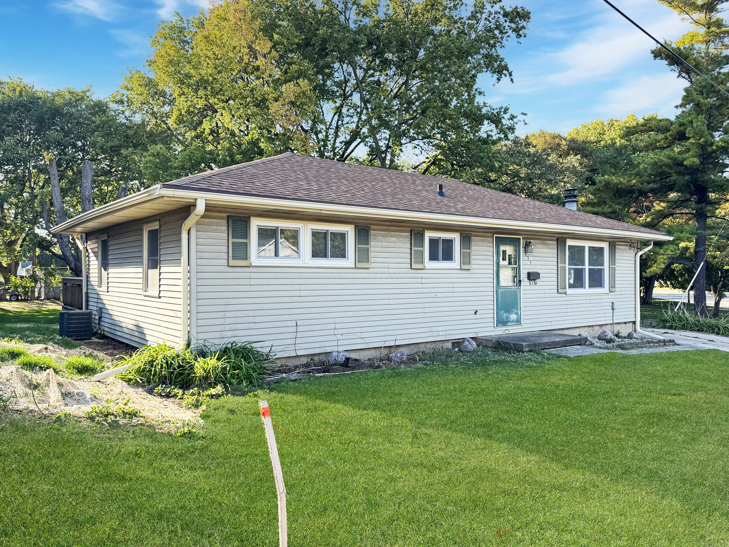 731 1st Avenue, Ottawa, IL 61350