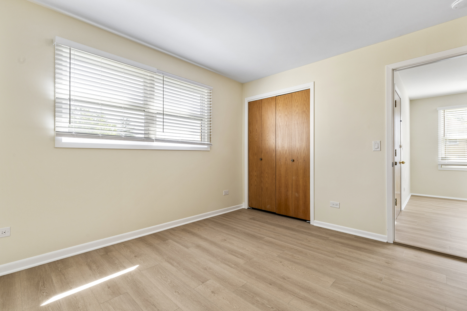 6617 N Northwest Highway #3, Chicago, IL 60631