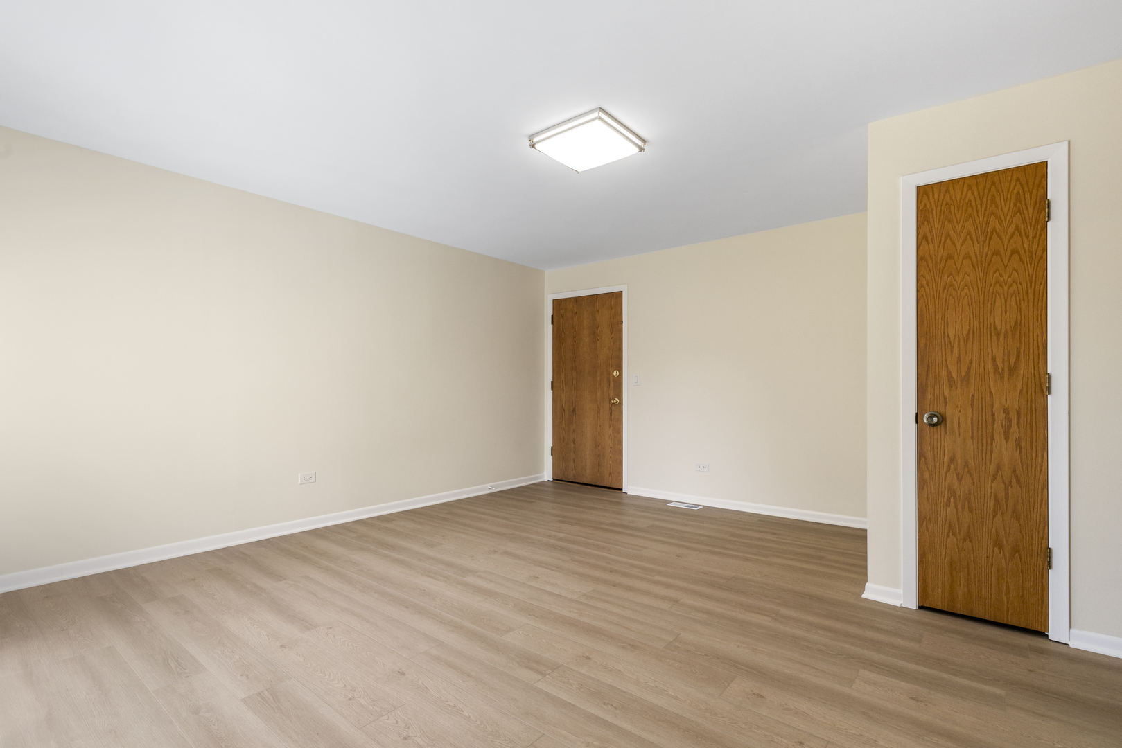 6617 N Northwest Highway #3, Chicago, IL 60631