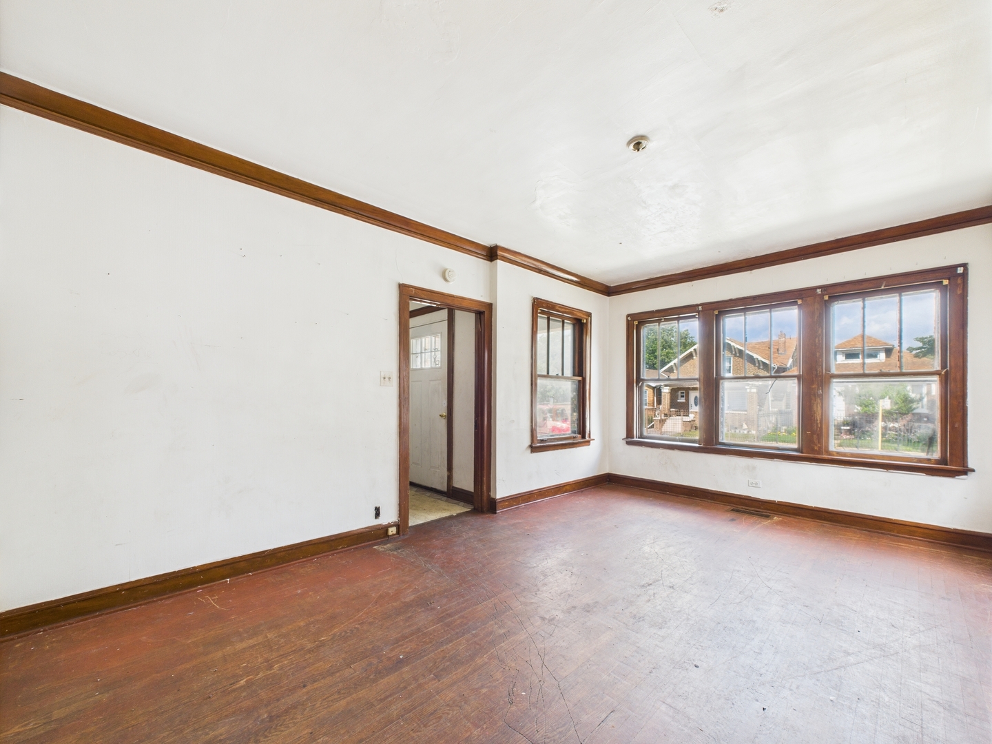 6106 S California Avenue, Chicago, IL 60629