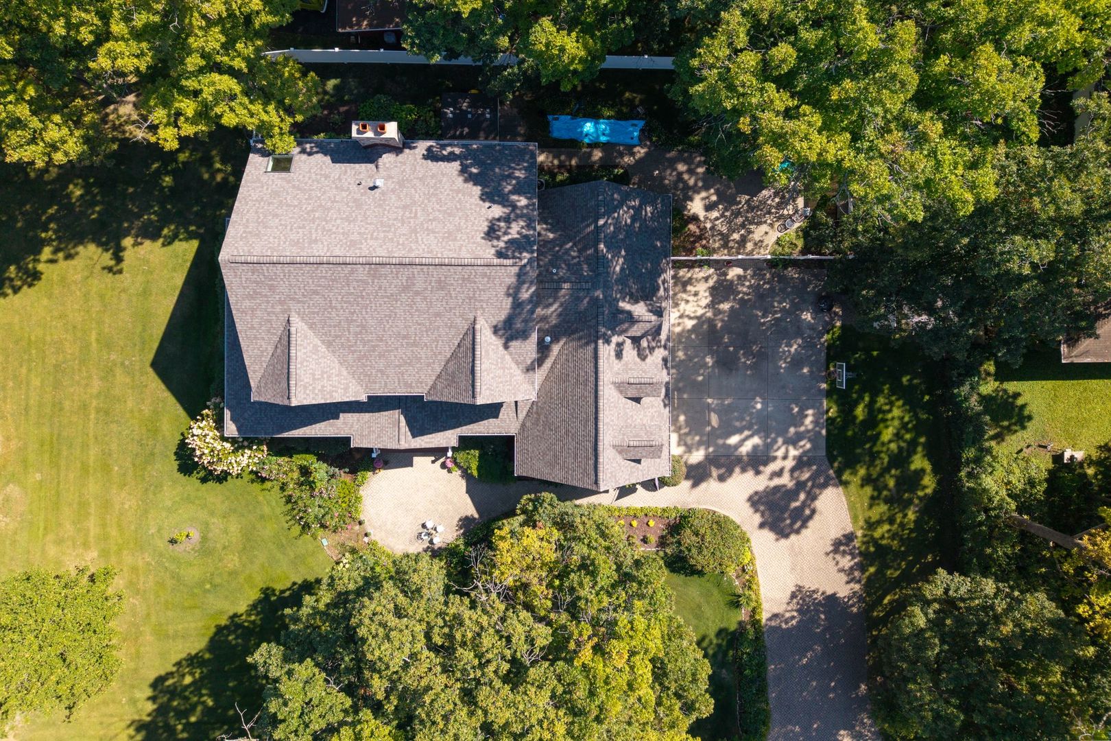 27w773 Beecher Avenue, Winfield, IL 60190