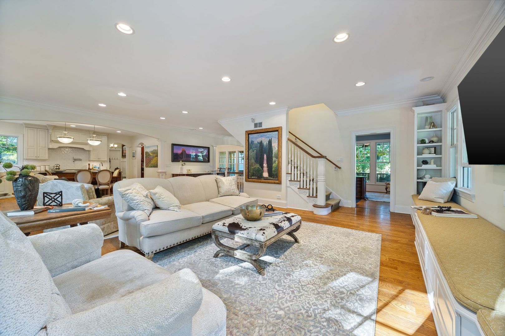 27w773 Beecher Avenue, Winfield, IL 60190