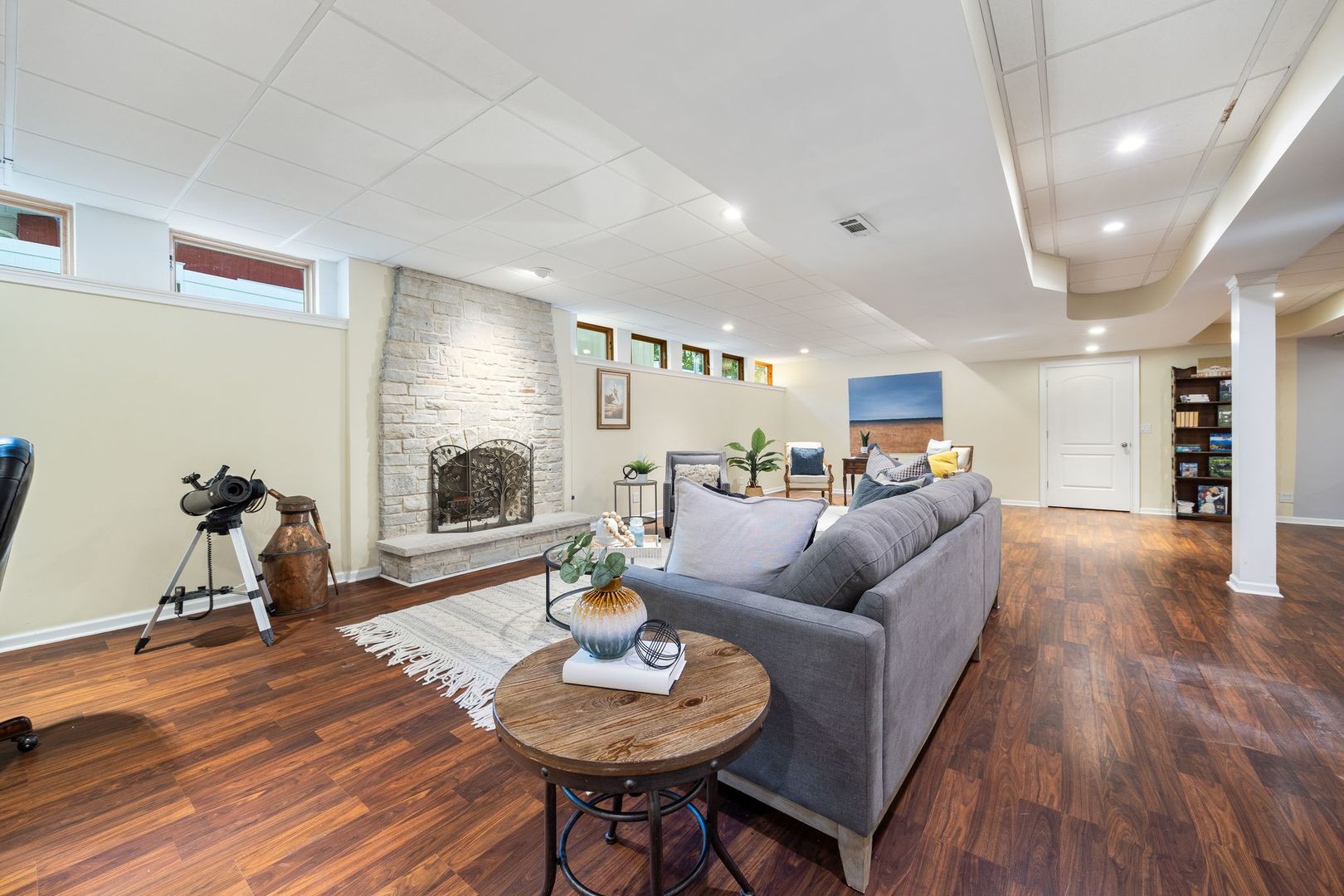 27w773 Beecher Avenue, Winfield, IL 60190