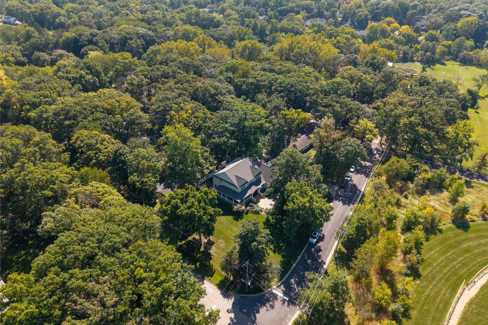 27w773 Beecher Avenue, Winfield, IL 60190