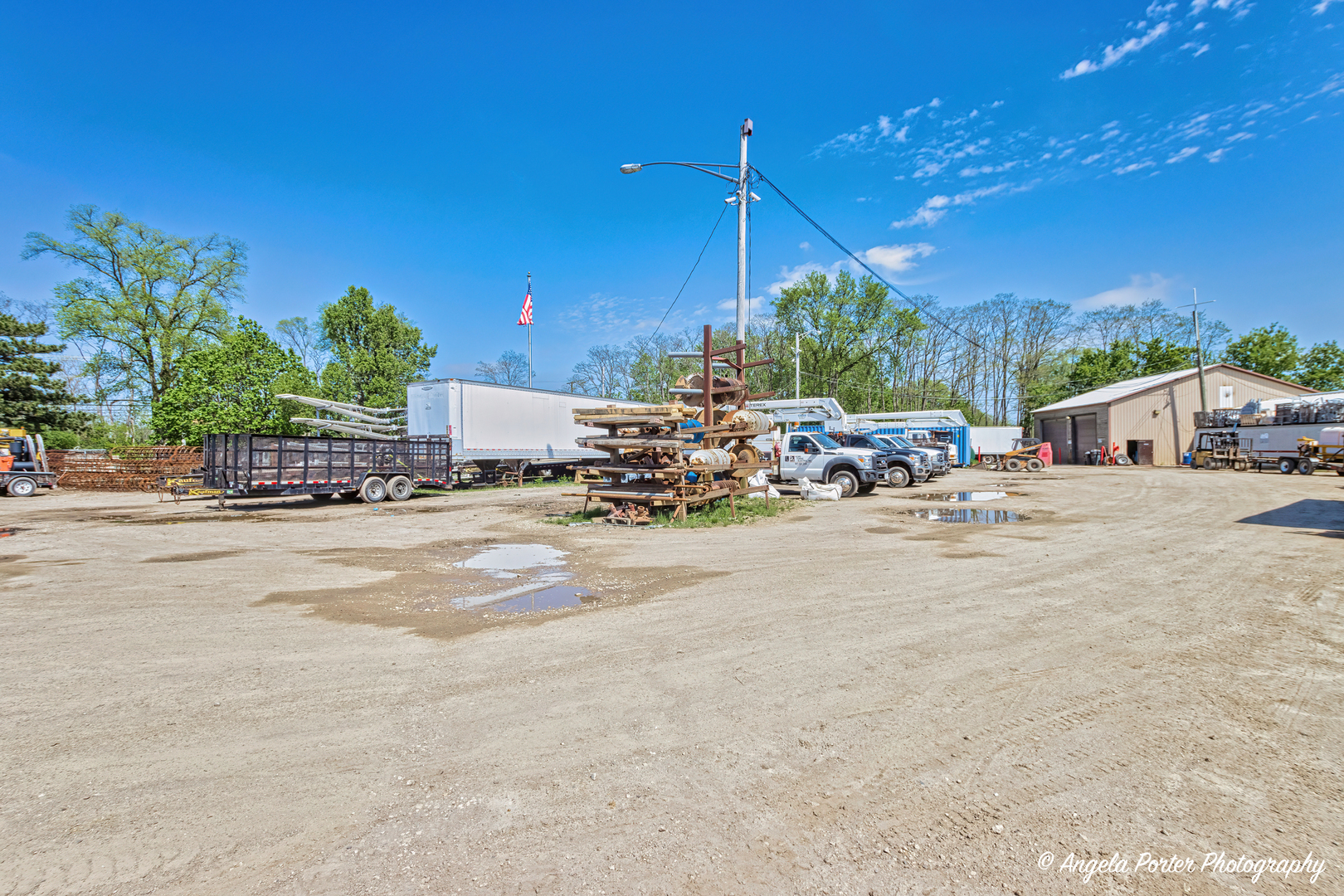 35220 N Il Route 83, Round Lake Beach, IL 60073