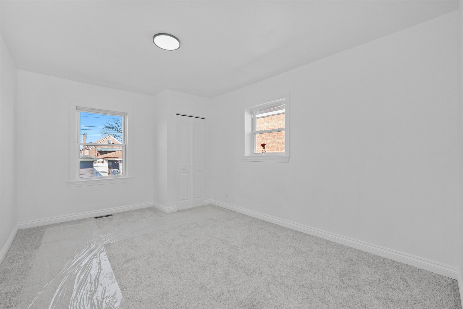 7120 S Lawndale Avenue, Chicago, IL 60629