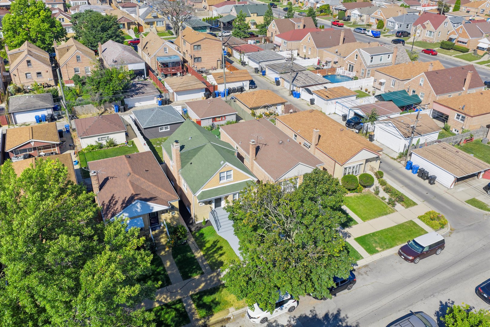 7120 S Lawndale Avenue, Chicago, IL 60629