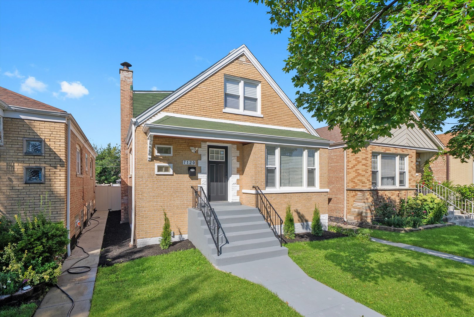 7120 S Lawndale Avenue, Chicago, IL 60629