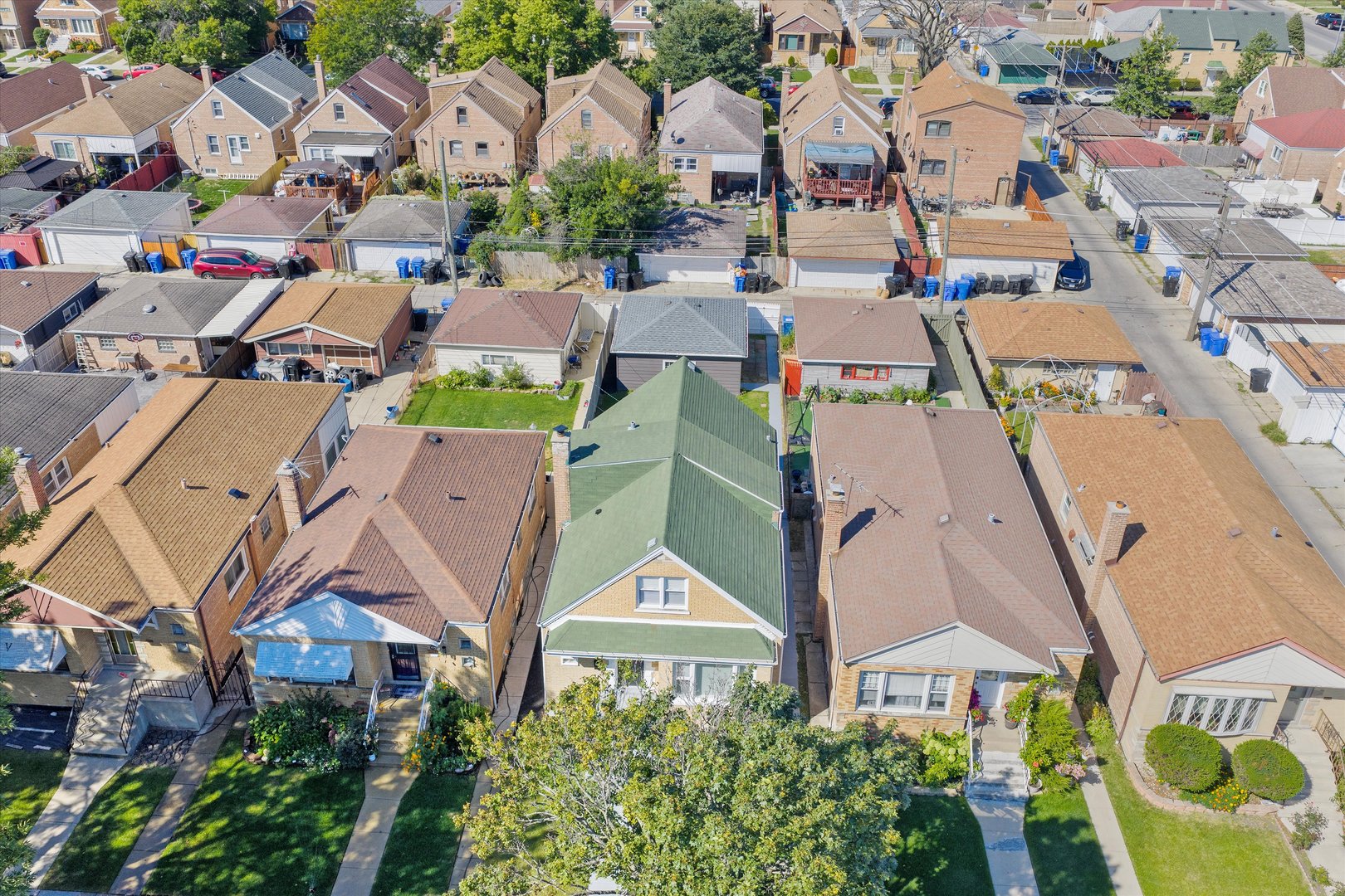 7120 S Lawndale Avenue, Chicago, IL 60629