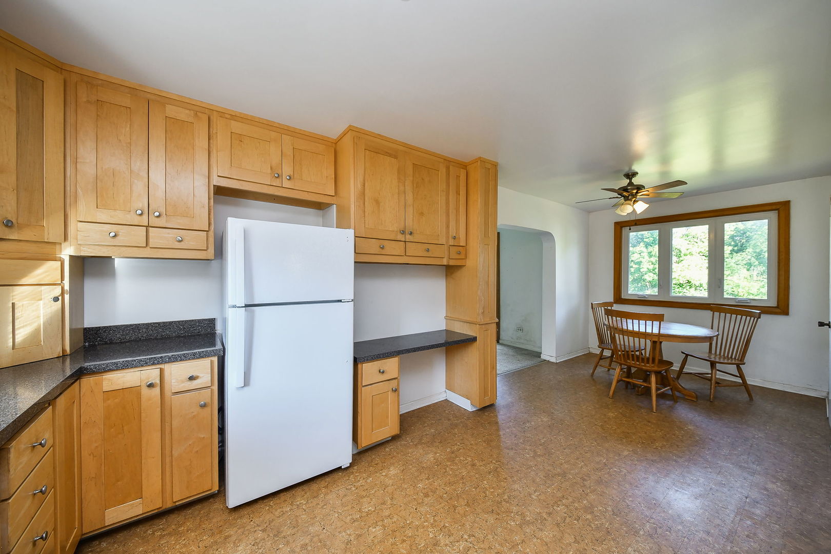 35W486 Fox River Drive, St. Charles, IL 60174
