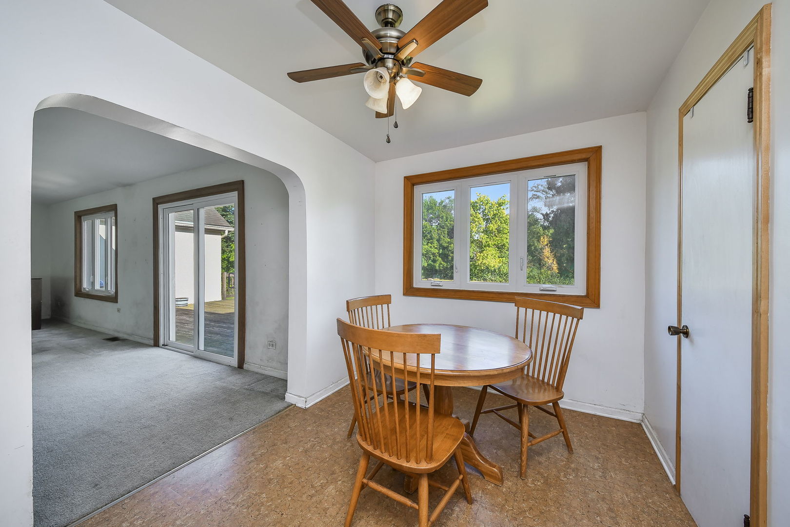 35W486 Fox River Drive, St. Charles, IL 60174