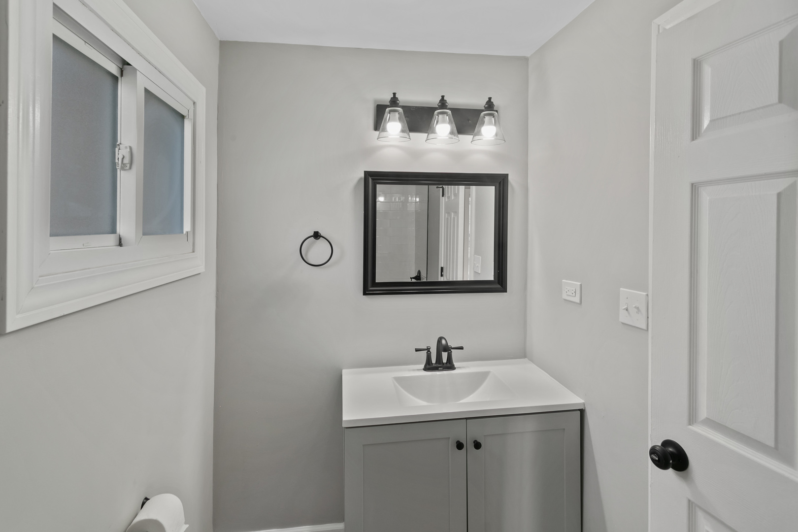 330 Paxton Avenue, Calumet City, IL 60409