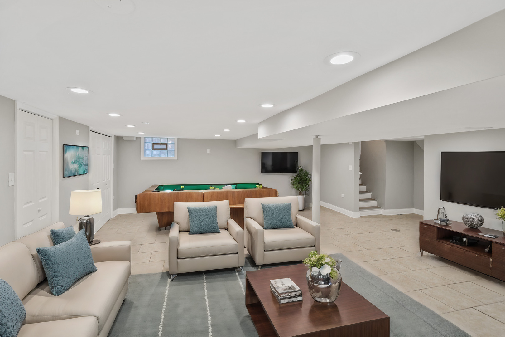 330 Paxton Avenue, Calumet City, IL 60409