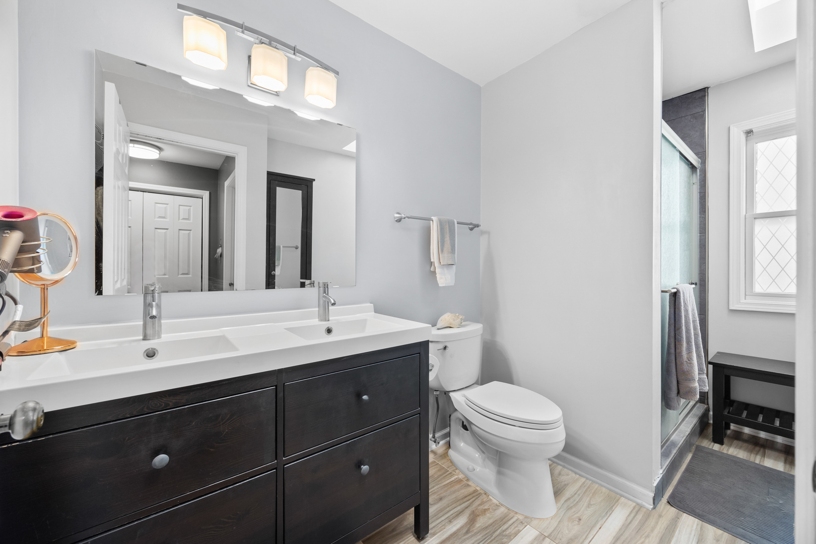 335 S Crescent Avenue, Palatine, IL 60067