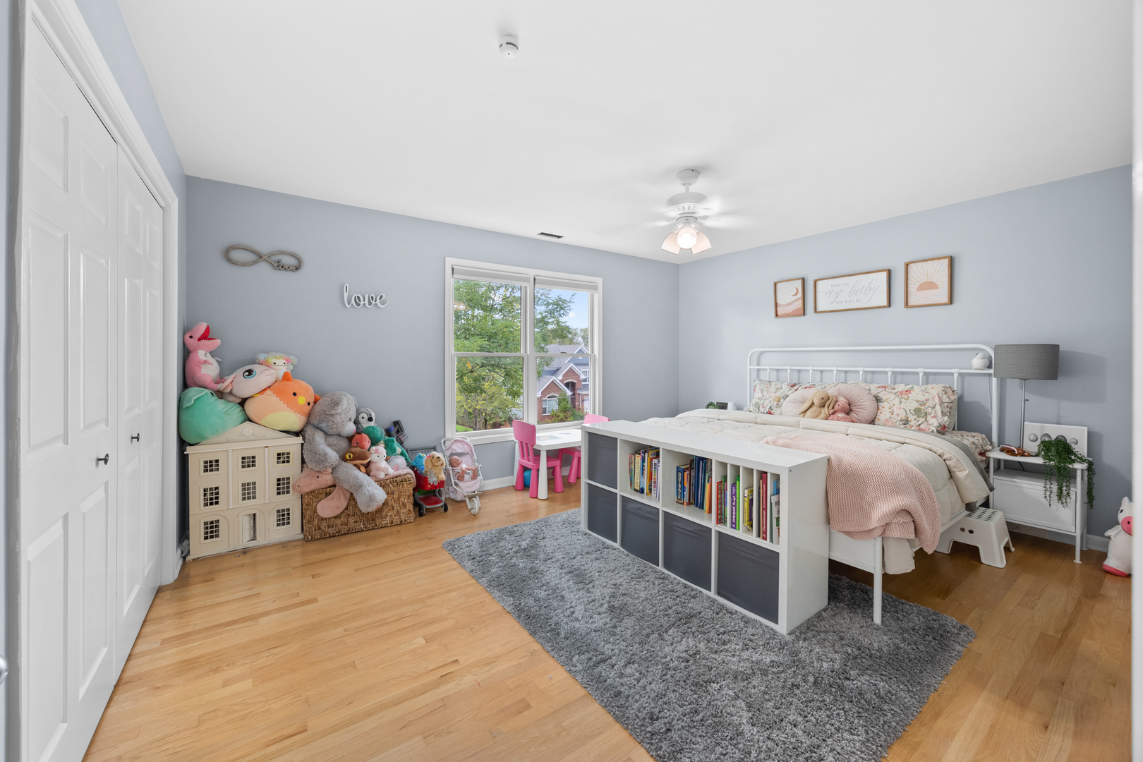 335 S Crescent Avenue, Palatine, IL 60067