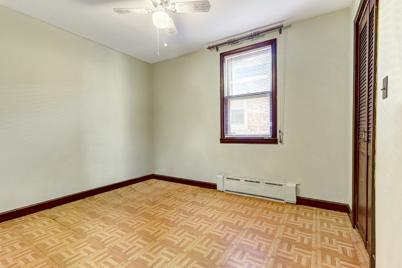 13147 S Brandon Avenue, Chicago, IL 60633