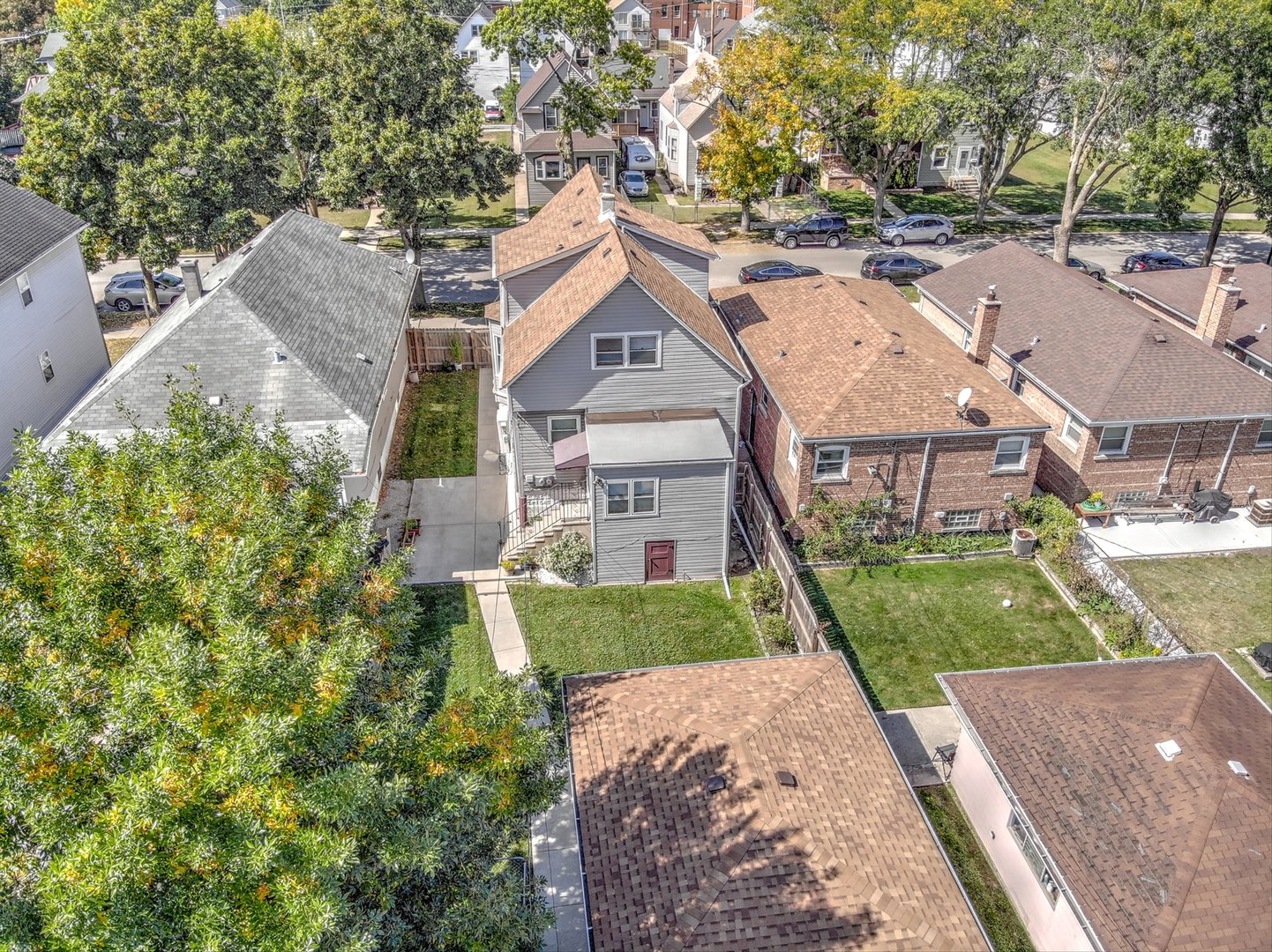 13147 S Brandon Avenue, Chicago, IL 60633