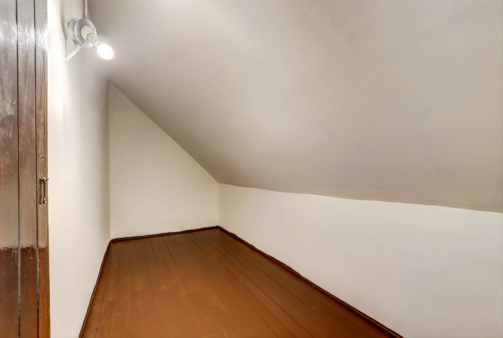 13147 S Brandon Avenue, Chicago, IL 60633