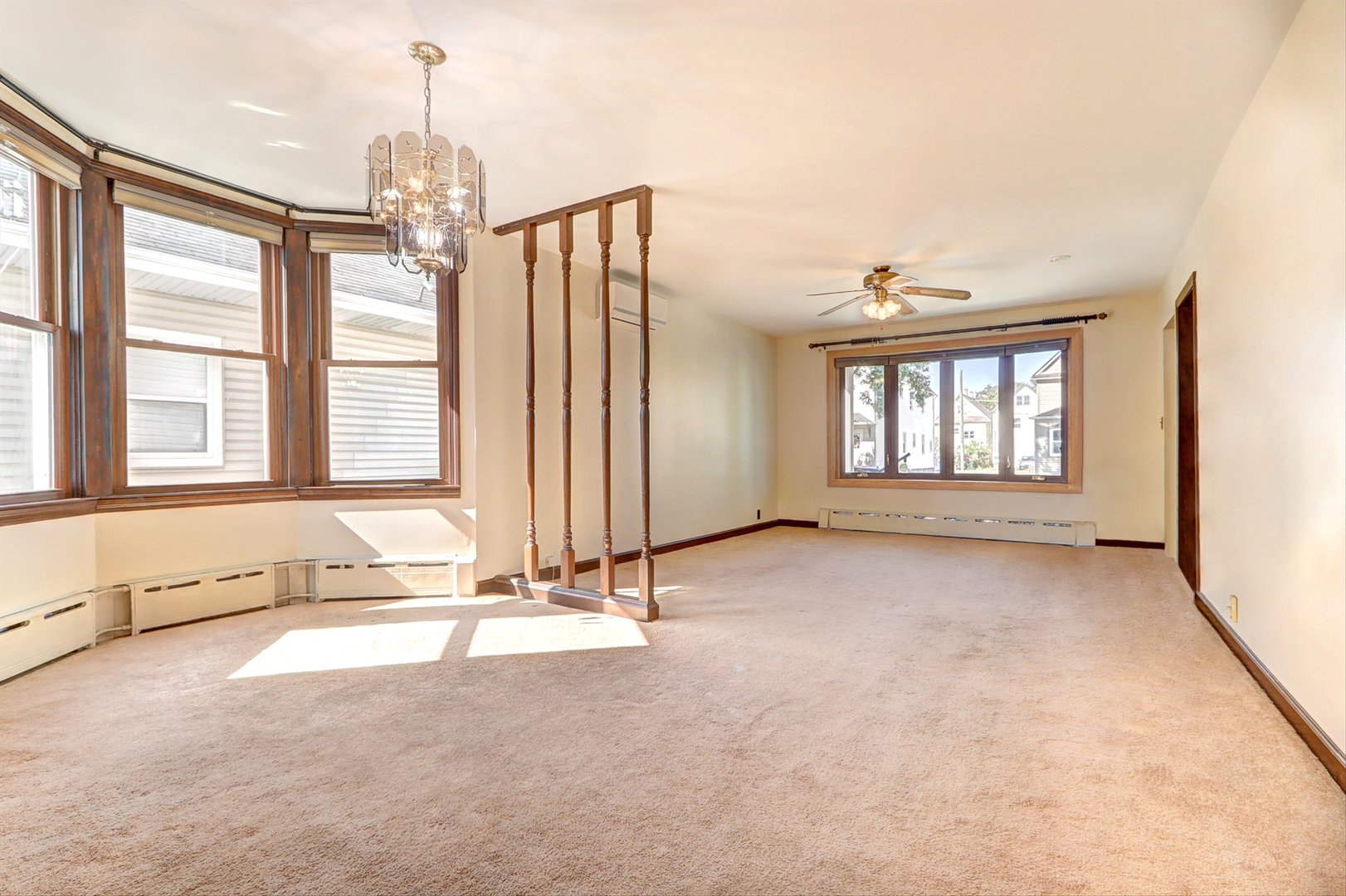 13147 S Brandon Avenue, Chicago, IL 60633
