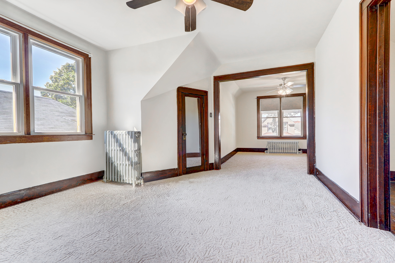 13147 S Brandon Avenue, Chicago, IL 60633