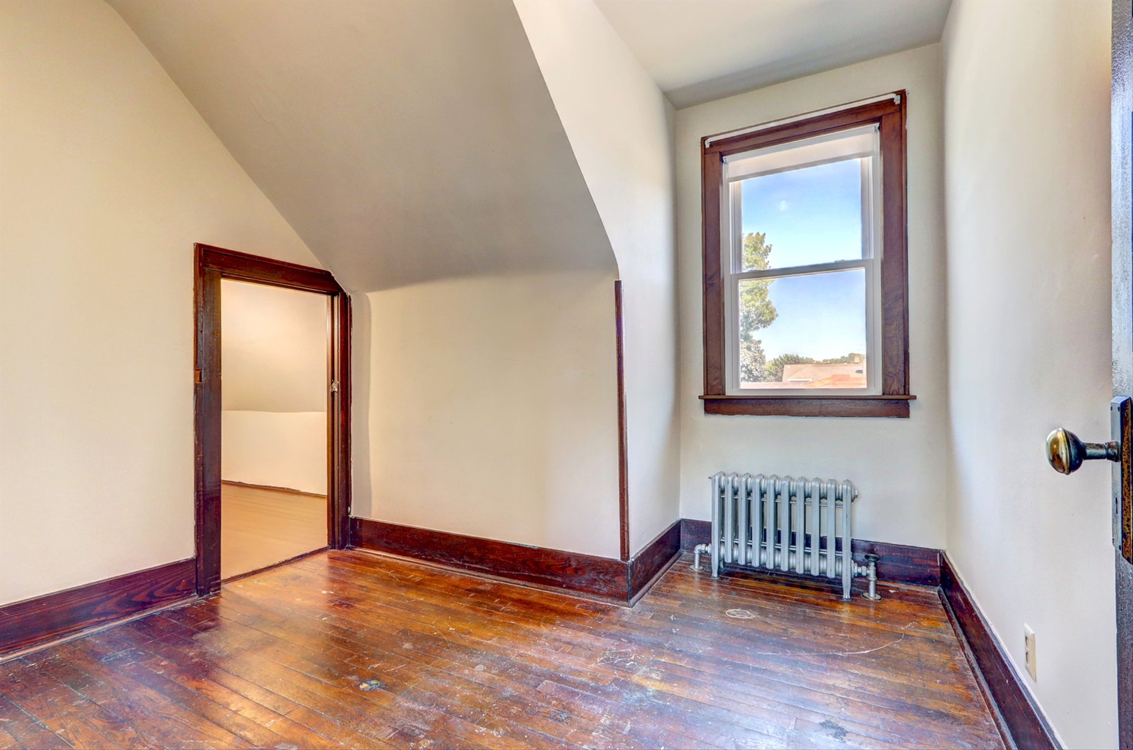 13147 S Brandon Avenue, Chicago, IL 60633
