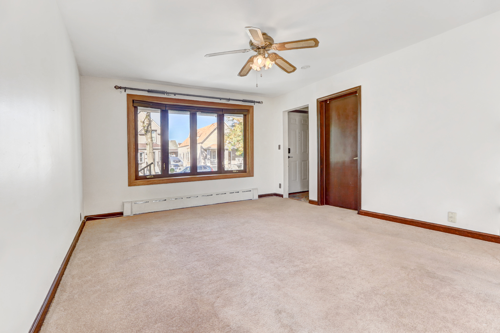 13147 S Brandon Avenue, Chicago, IL 60633