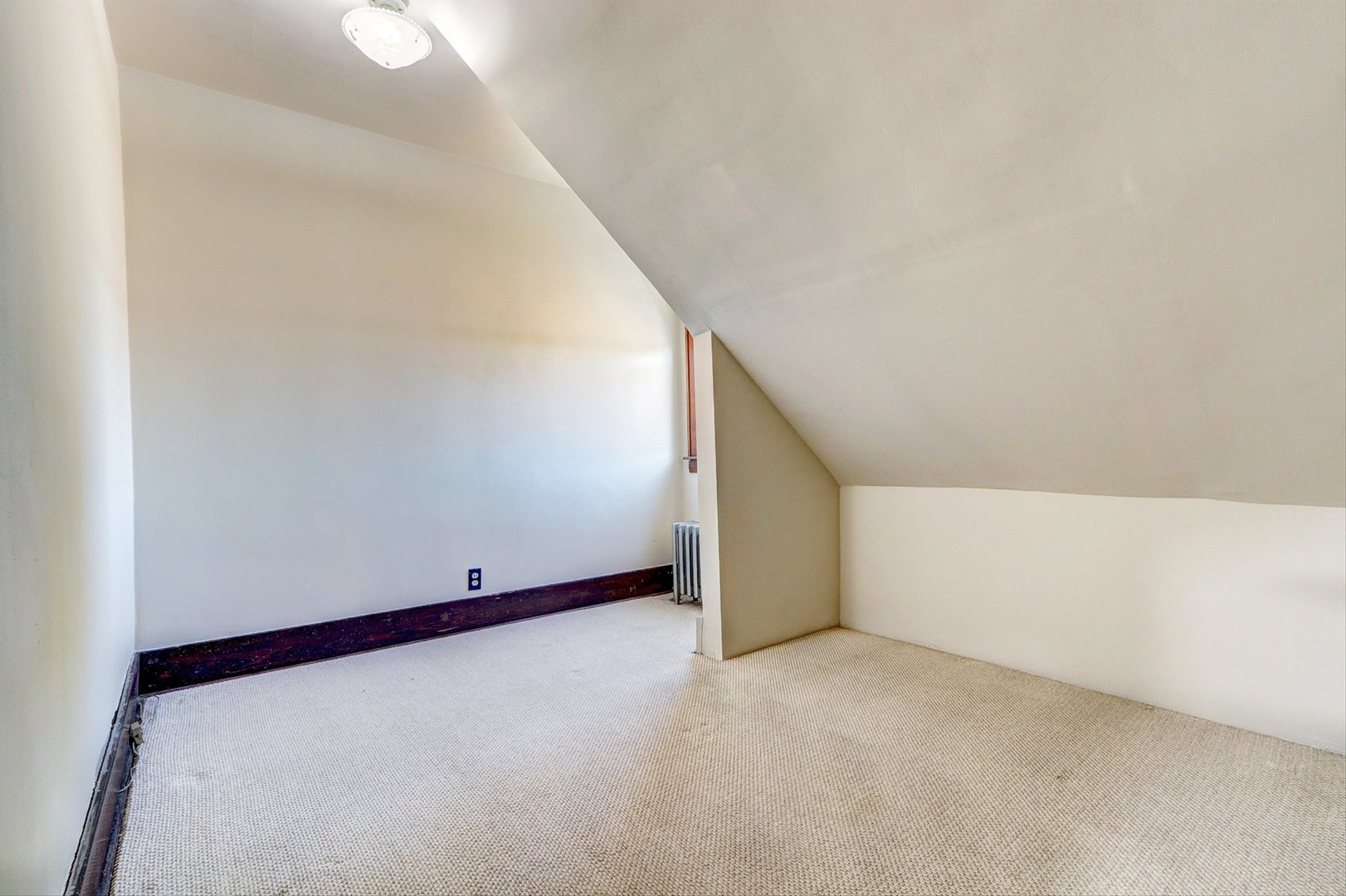 13147 S Brandon Avenue, Chicago, IL 60633