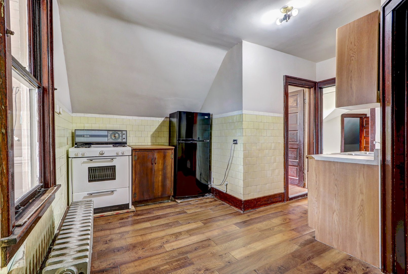 13147 S Brandon Avenue, Chicago, IL 60633