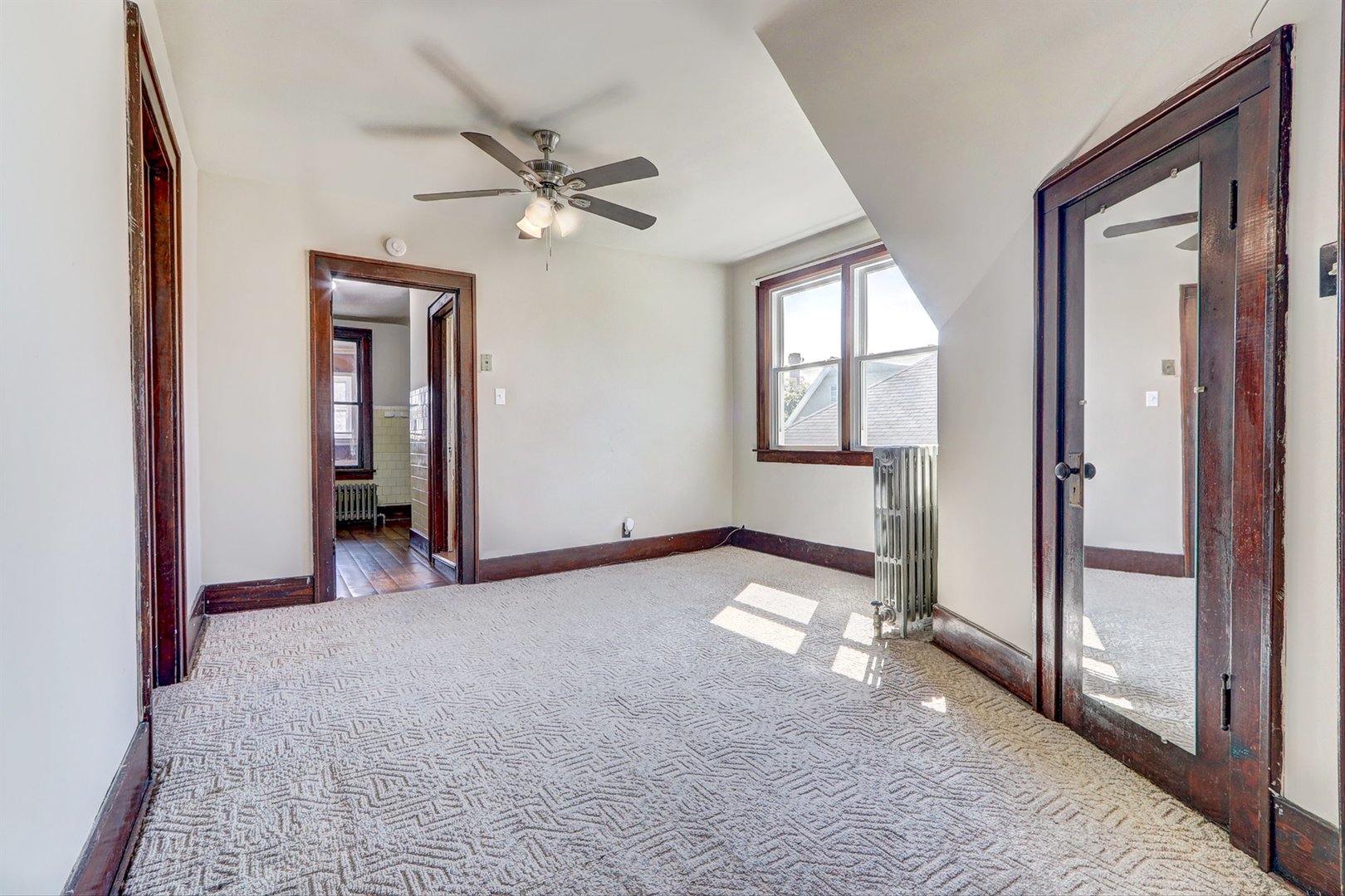 13147 S Brandon Avenue, Chicago, IL 60633
