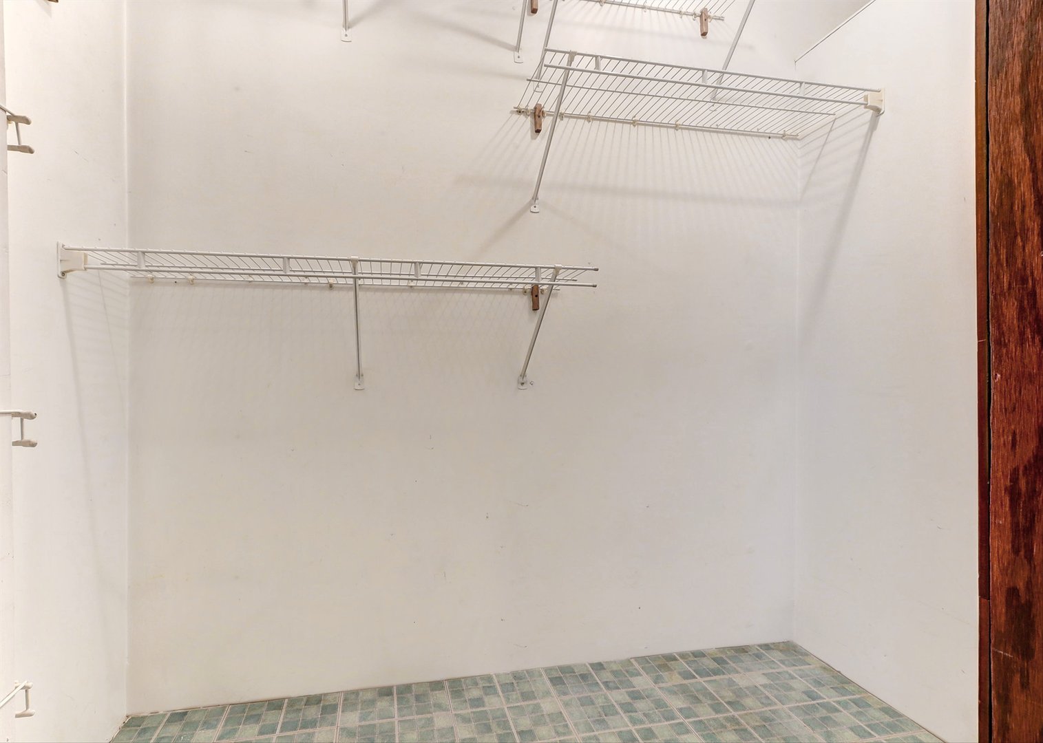 13147 S Brandon Avenue, Chicago, IL 60633