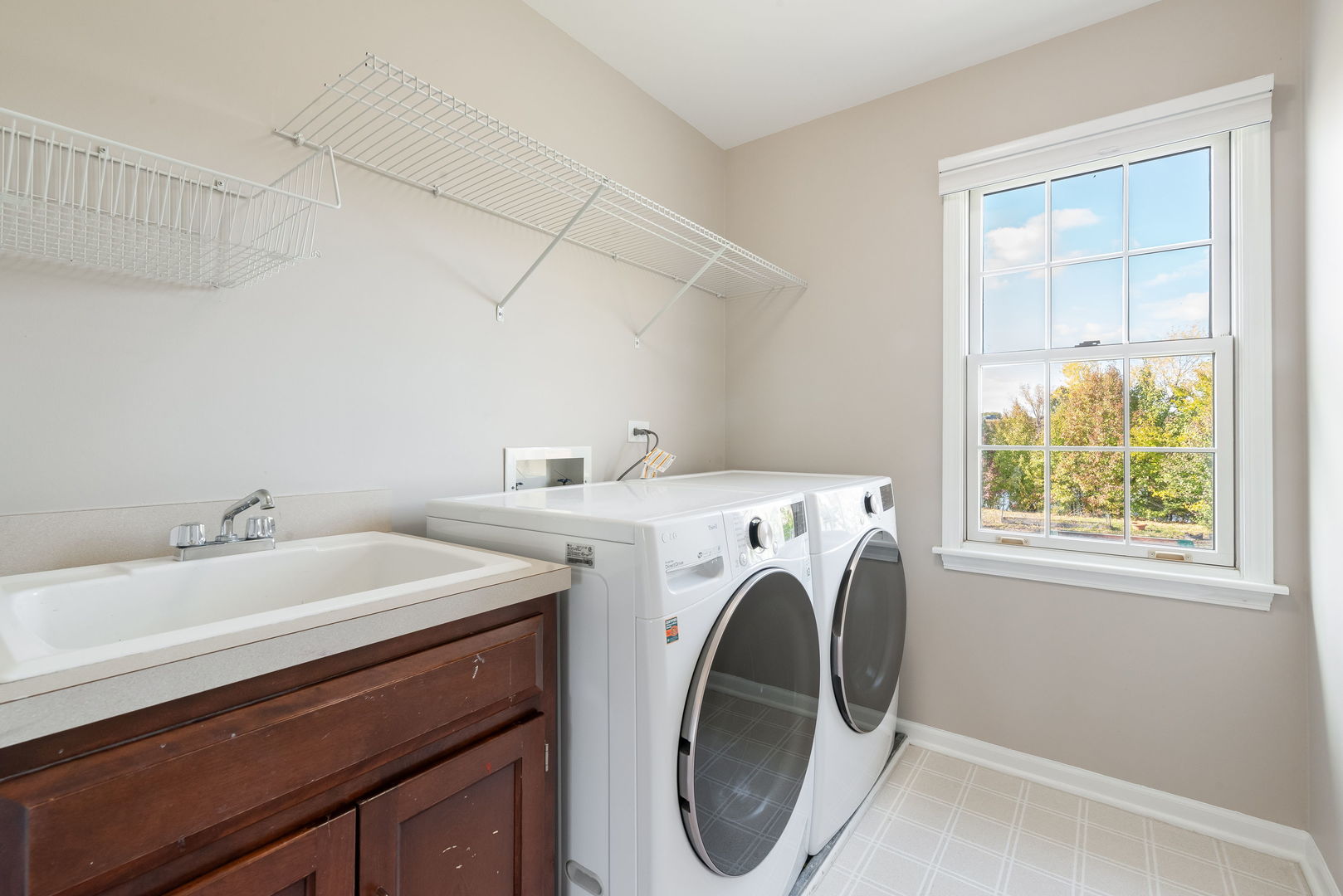 2147 Fargo Boulevard, Geneva, IL 60134