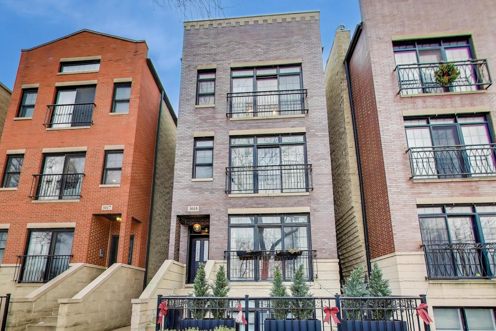 3015 N Damen Avenue #3, Chicago, IL 60618
