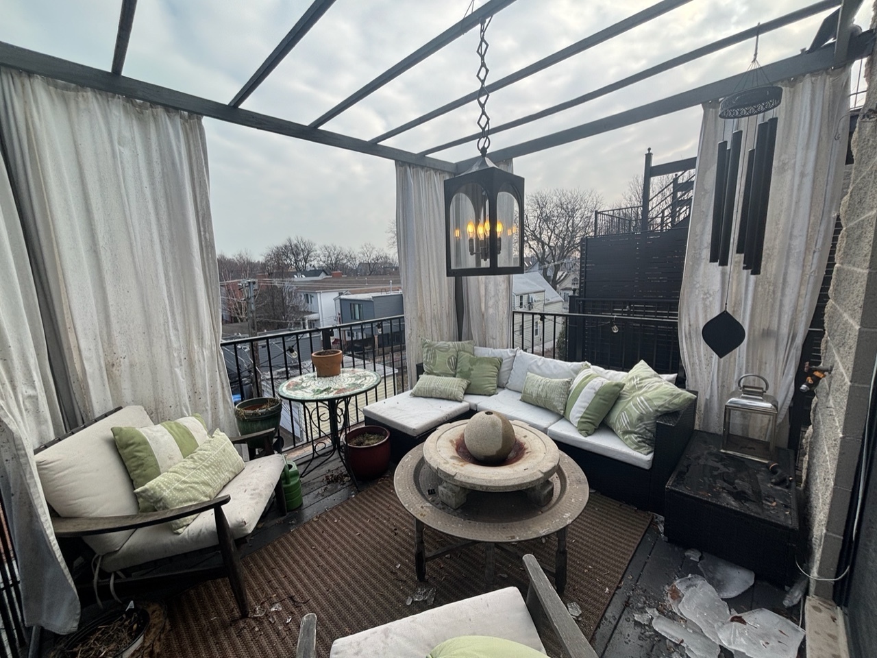 3015 N Damen Avenue #3, Chicago, IL 60618