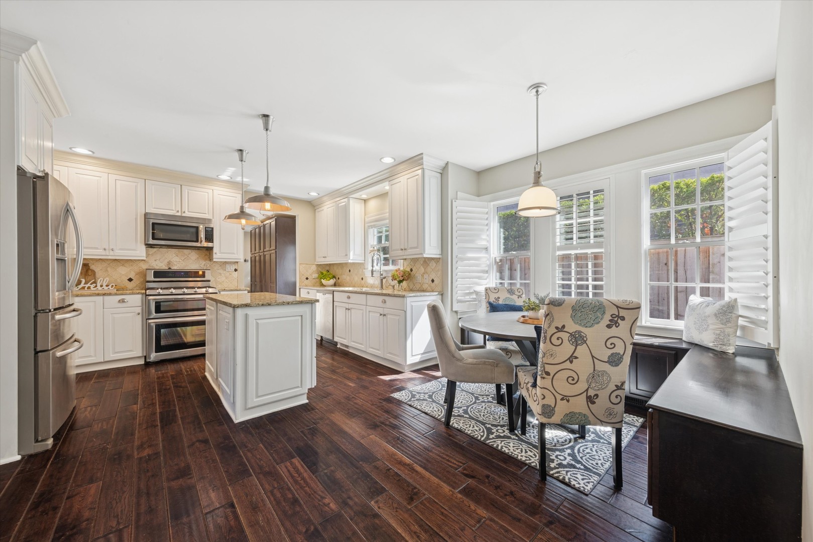 544 W 7th Street, Hinsdale, IL 60521