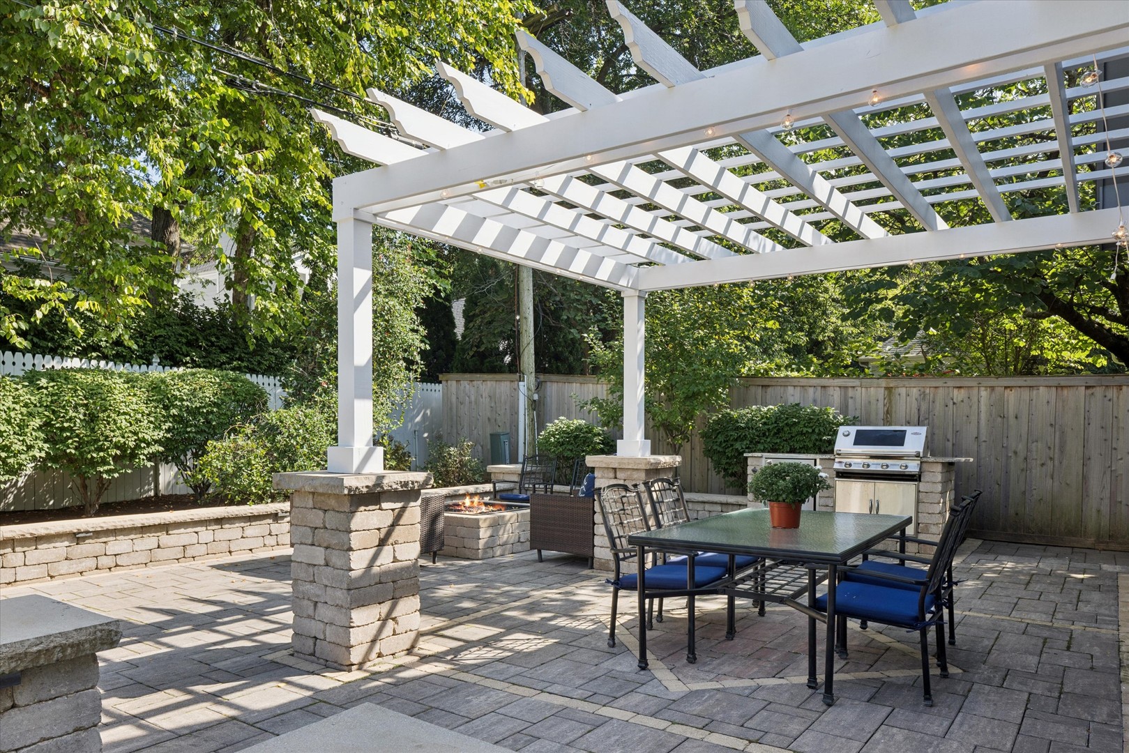 544 W 7th Street, Hinsdale, IL 60521