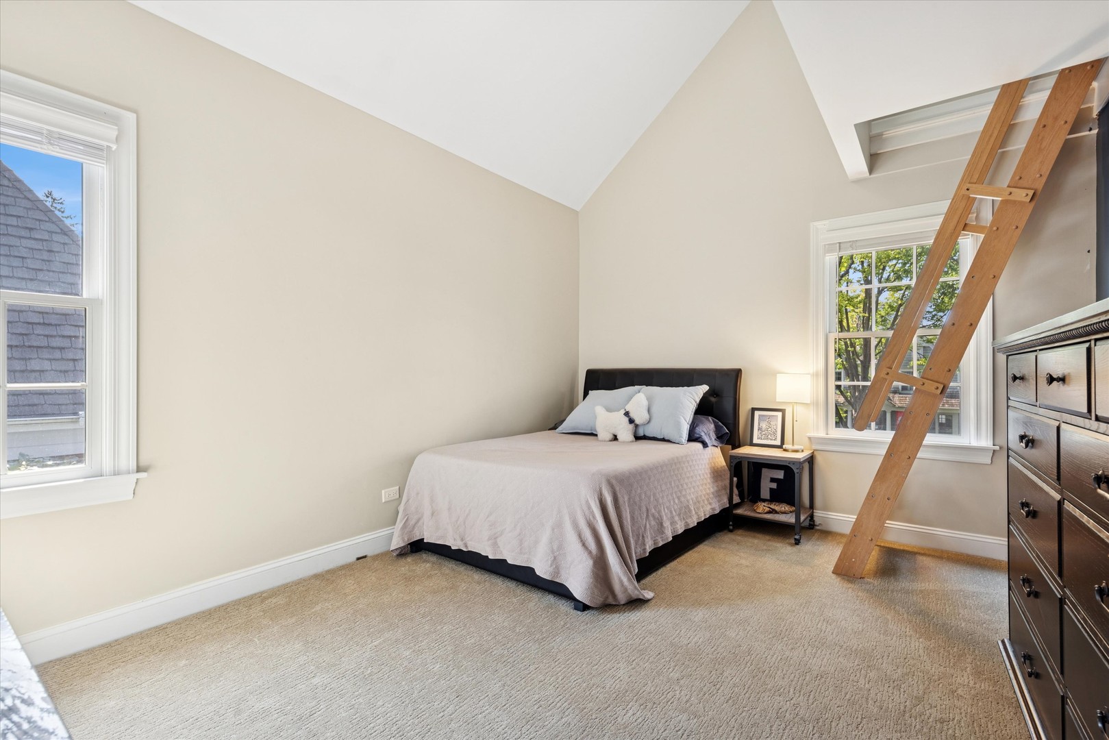 544 W 7th Street, Hinsdale, IL 60521
