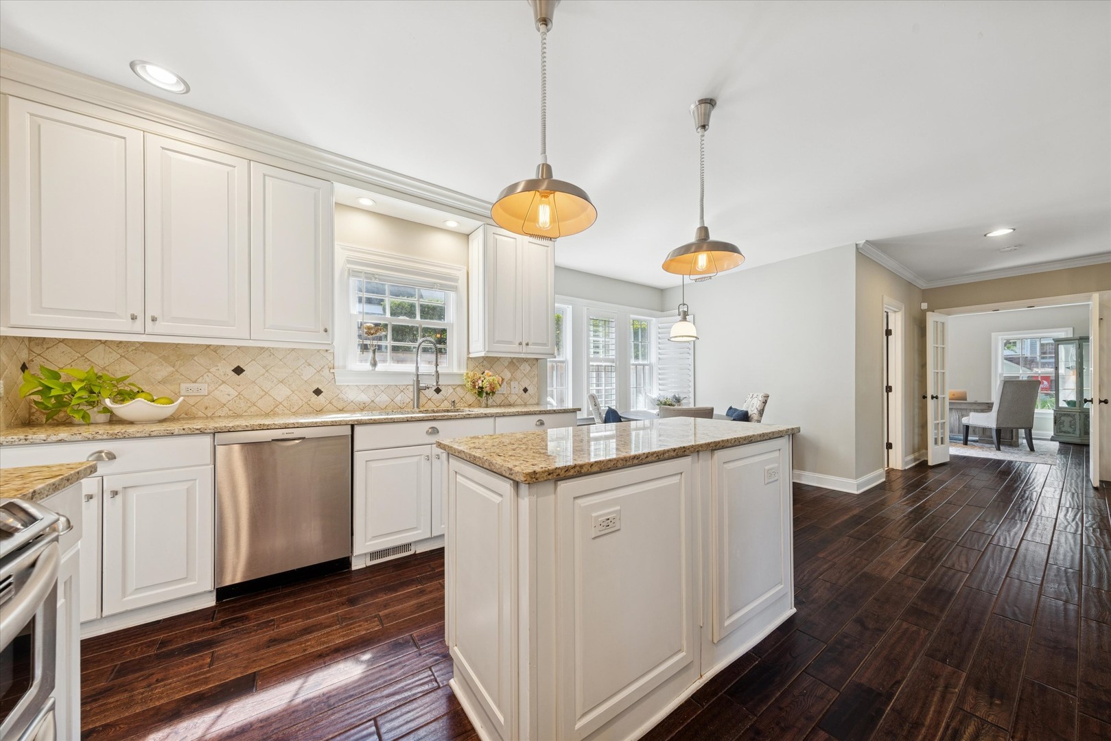 544 W 7th Street, Hinsdale, IL 60521