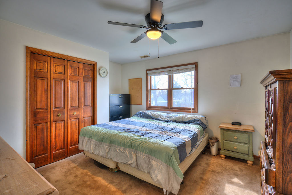 10840 S Ridgeland Avenue, Worth, IL 60482