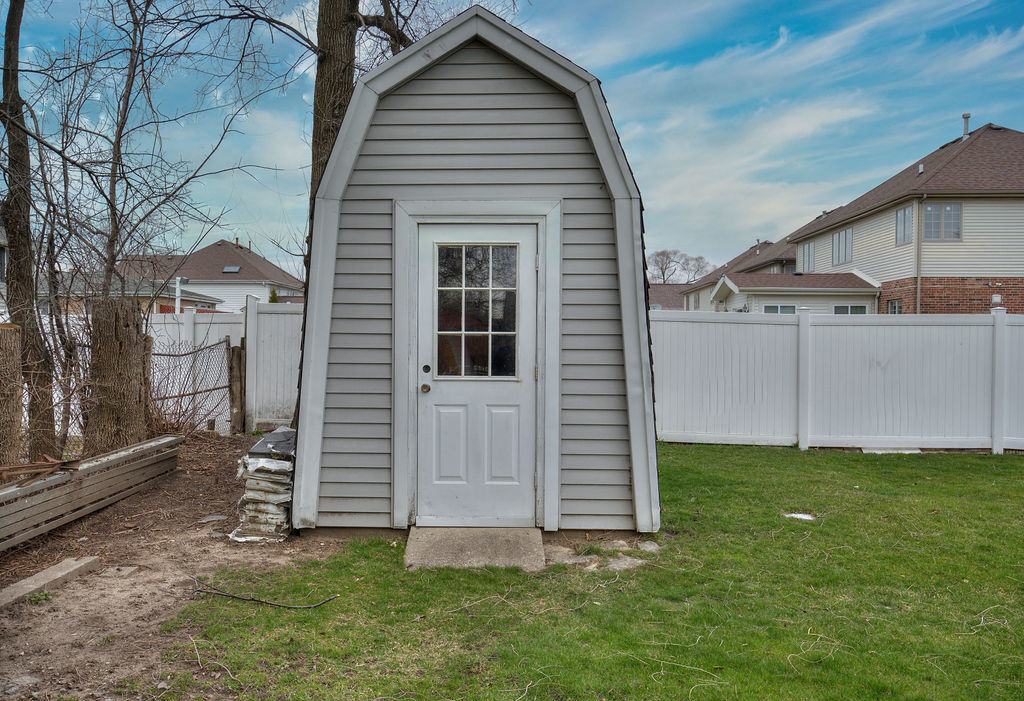 10840 S Ridgeland Avenue, Worth, IL 60482