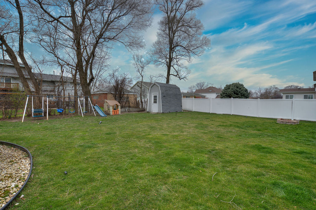 10840 S Ridgeland Avenue, Worth, IL 60482
