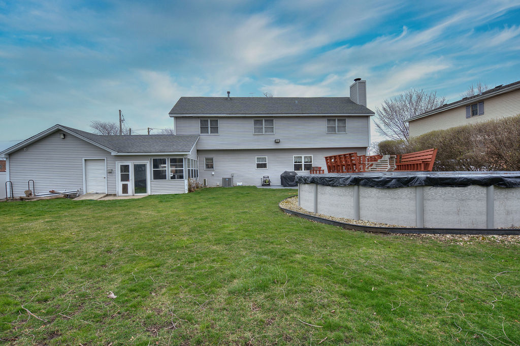 10840 S Ridgeland Avenue, Worth, IL 60482