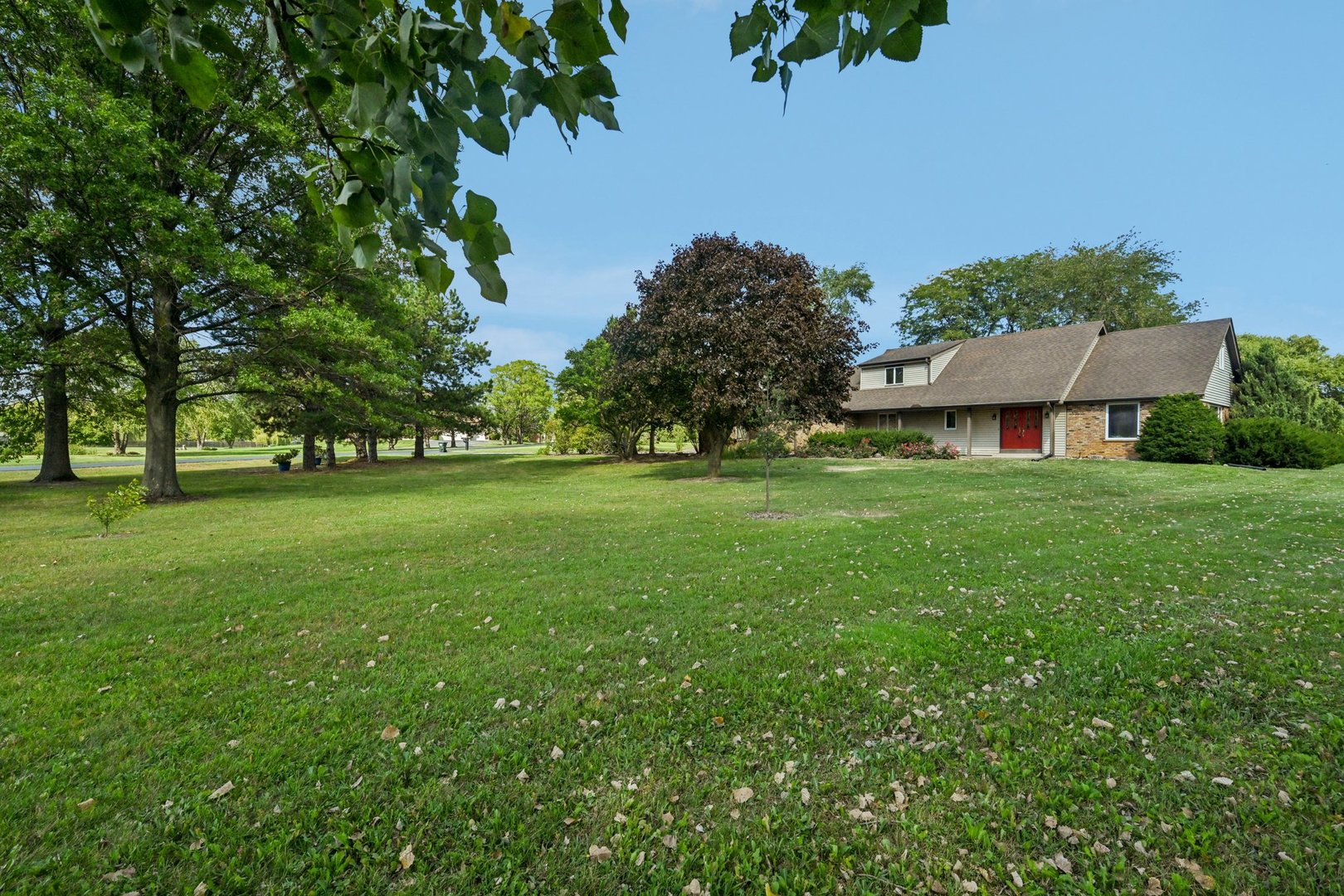 23045 S Wirth Lane, Frankfort, IL 60423