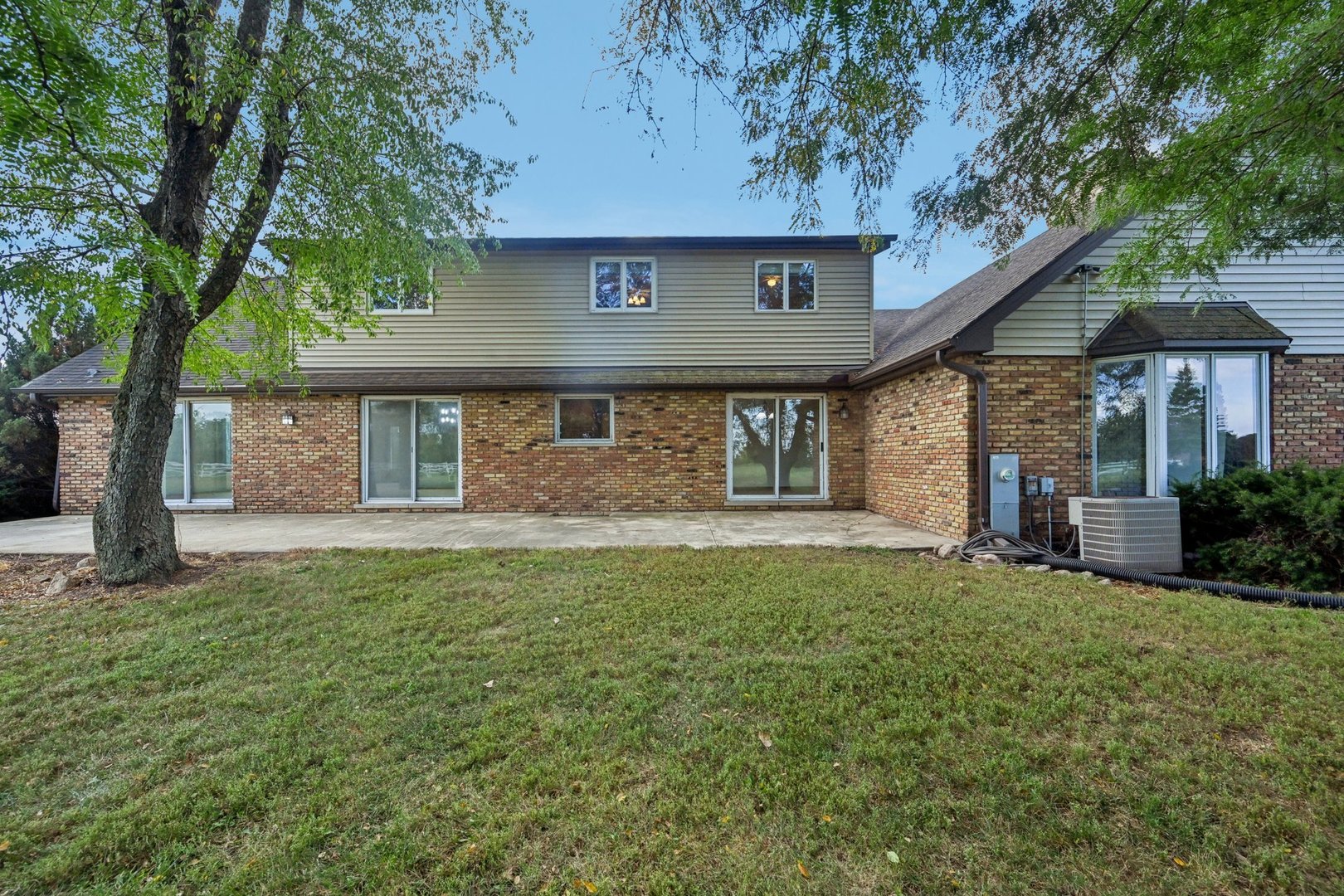 23045 S Wirth Lane, Frankfort, IL 60423