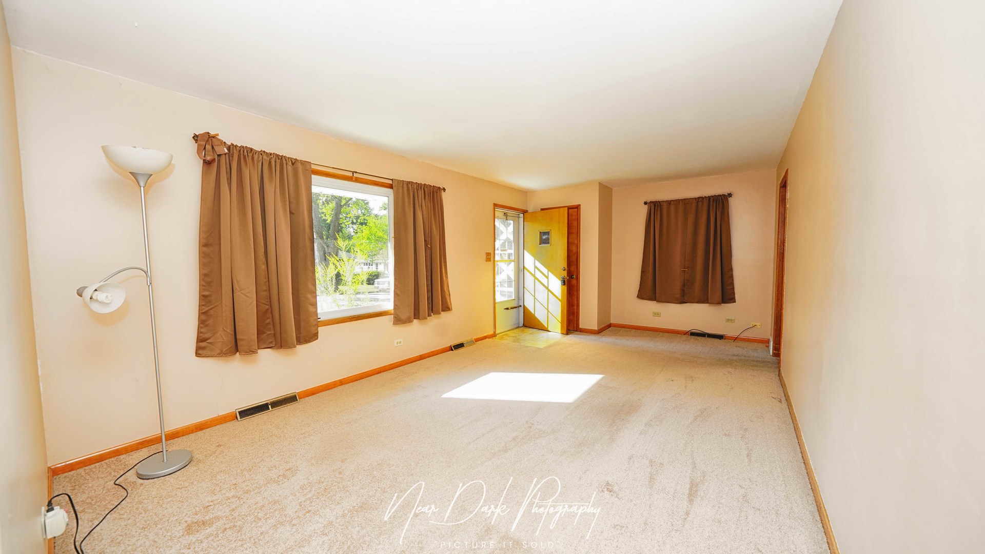 115 S Lincoln Avenue, Mundelein, IL 60060