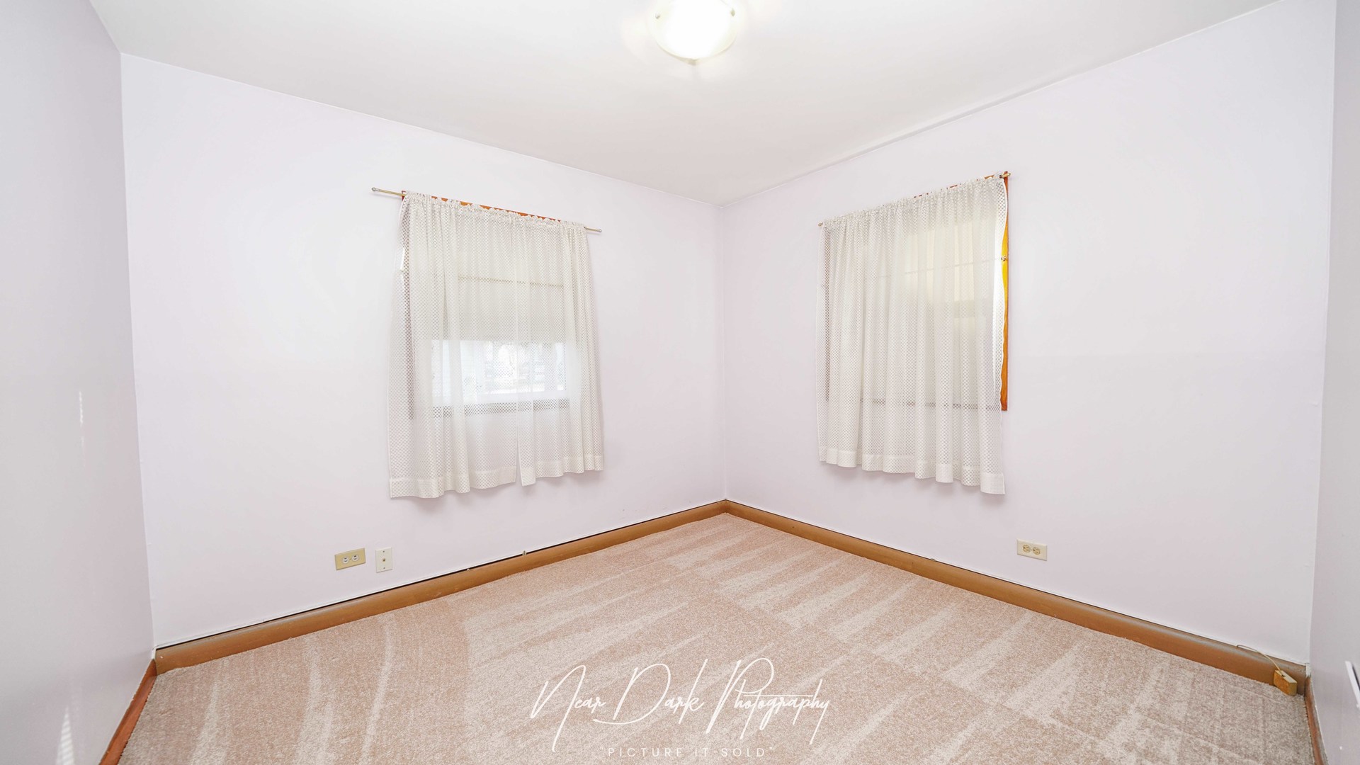 115 S Lincoln Avenue, Mundelein, IL 60060