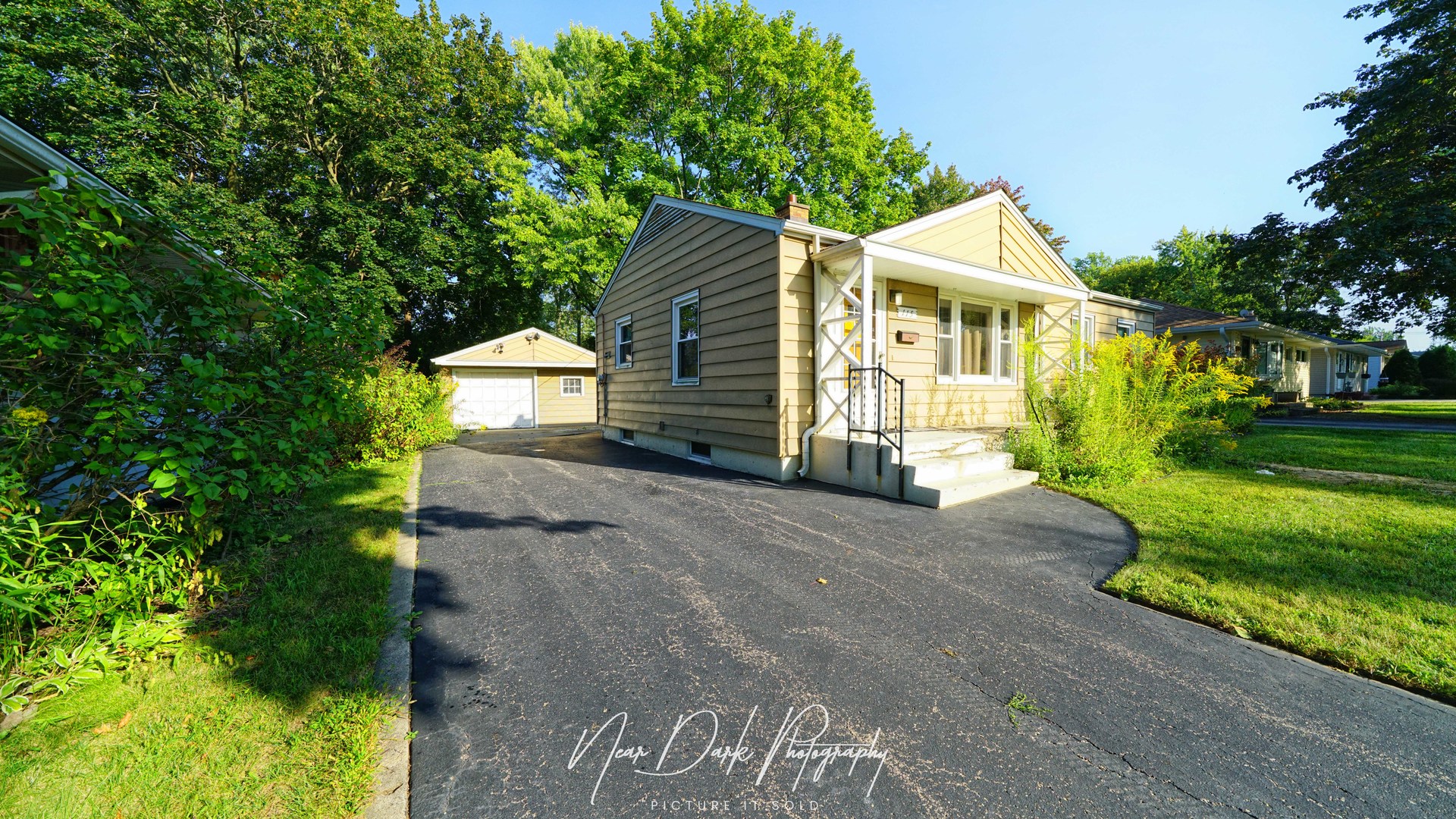 115 S Lincoln Avenue, Mundelein, IL 60060