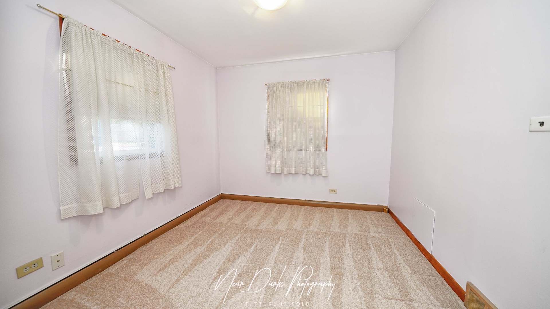 115 S Lincoln Avenue, Mundelein, IL 60060