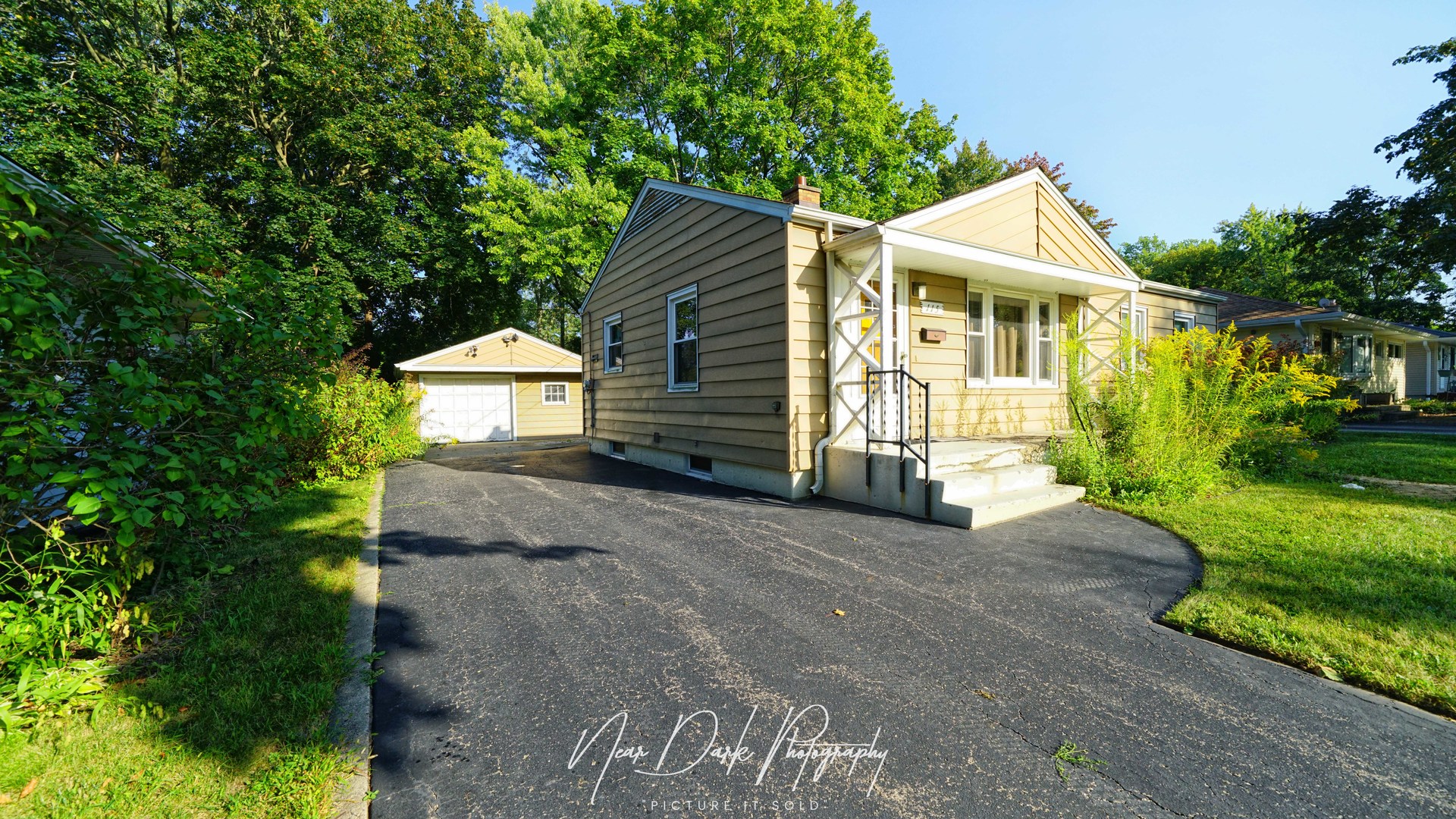 115 S Lincoln Avenue, Mundelein, IL 60060